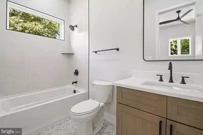 32 Pleasant Hill Road, Owings Mills, MD 21117 - Photo 7