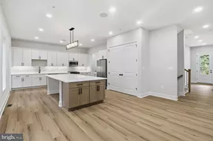 32 Pleasant Hill Rd, Owings Mills, MD 21117 - Photo 15