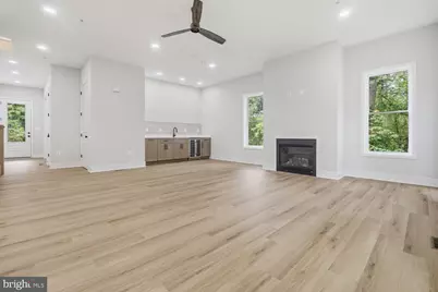 32 Pleasant Hill Road, Owings Mills, MD 21117 - Photo 9
