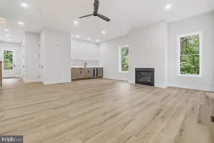 32 Pleasant Hill Rd, Owings Mills, MD 21117 - Photo 9