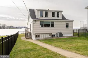 7609 Iroquois Ave, Baltimore, MD 21219 - Photo 1