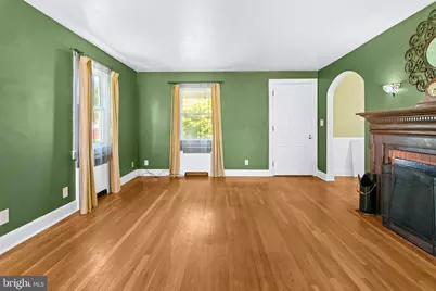 4211 Kensington Road, Baltimore, MD 21229 - Photo 11