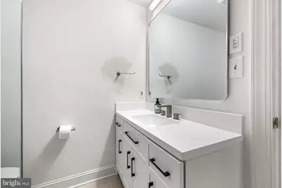 15 Devon Hill Road #C6, Baltimore, MD 21210 - Photo 19