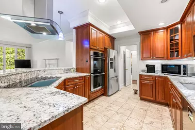 15 Devon Hill Road #C6, Baltimore, MD 21210 - Photo 5