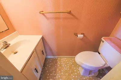 8913 Lennings Lane, Baltimore, MD 21237 - Photo 19
