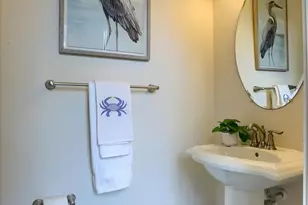 6910 Summit Cir, Towson, MD 21239 - Photo 23