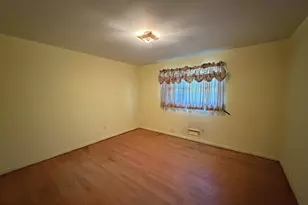 2313 Pot Spring Rd, Lutherville Timonium, MD 21093 - Photo 9
