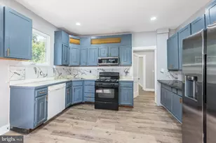 10 S Belle Grove Rd, Catonsville, MD 21228 - Photo 7