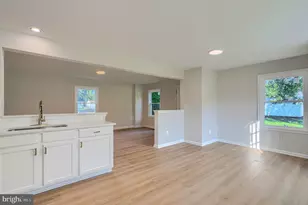 926 Wampler Rd, Middle River, MD 21220 - Photo 3