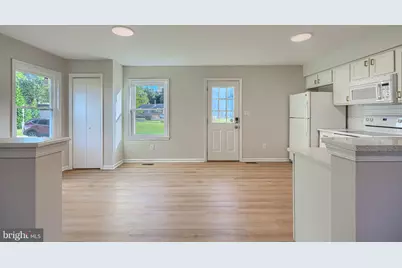 926 Wampler Road, Middle River, MD 21220 - Photo 5