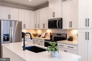 558 Quarry Pl Ct, Reisterstown, MD 21136 - Photo 1