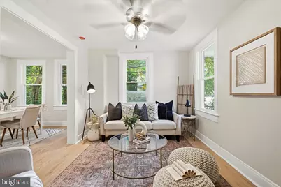 1 Glenwood Avenue, Baltimore, MD 21228 - Photo 5