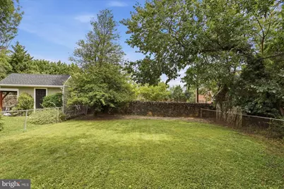 1 Glenwood Avenue, Baltimore, MD 21228 - Photo 35