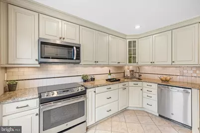 26 Inverin Circle, Lutherville Timonium, MD 21093 - Photo 5