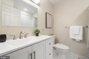 26 Inverin Cir, Lutherville Timonium, MD 21093 - Photo 21
