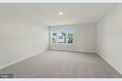 8128 Cypress Point Drive, Rosedale, MD 21237 - Photo 11
