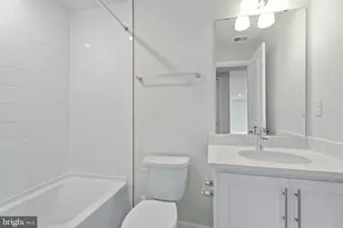 8128 Cypress Pt Dr, Rosedale, MD 21237 - Photo 25