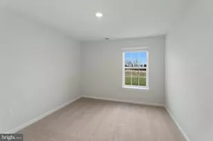 8128 Cypress Pt Dr, Rosedale, MD 21237 - Photo 21