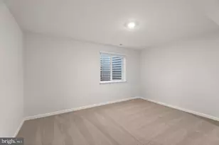8126 Cypress Pt Dr, Rosedale, MD 21237 - Photo 29