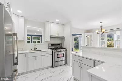 9 N Hilltop Road, Catonsville, MD 21228 - Photo 13