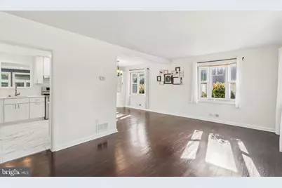 9 N Hilltop Road, Catonsville, MD 21228 - Photo 9