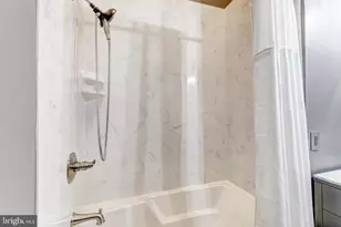 2733 Quarry Heights Way, Baltimore, MD 21209 - Photo 23
