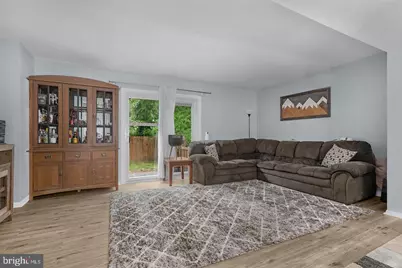 9238 Bellbeck Road, Parkville, MD 21234 - Photo 3