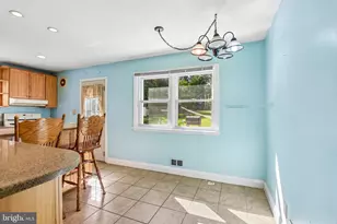 8810 Orchard Rd, Baltimore, MD 21208 - Photo 11