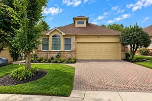 6 Stone Gate Ct, Pikesville, MD 21208 - Photo 1