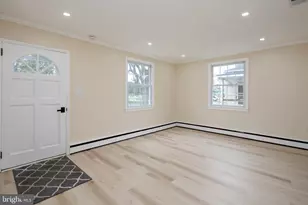 8202 Longpoint Rd, Baltimore, MD 21222 - Photo 3