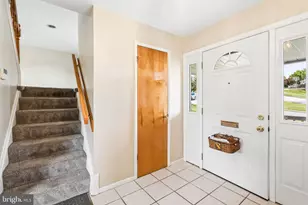 1111 Raven Dr, Baltimore, MD 21227 - Photo 7