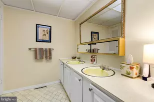 2114 Pot Spring Rd, Lutherville Timonium, MD 21093 - Photo 31