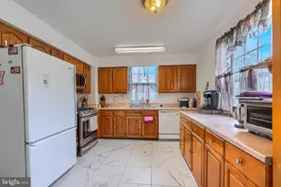 313 S Taylor Ave, Baltimore, MD 21221 - Photo 13