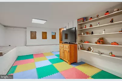 313 S Taylor Avenue, Baltimore, MD 21221 - Photo 39