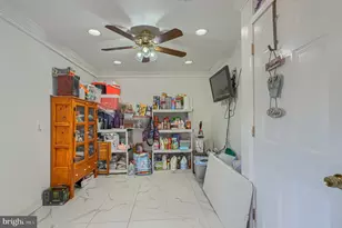 313 S Taylor Ave, Baltimore, MD 21221 - Photo 17