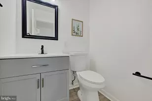 4542 Greencove Cir, Baltimore, MD 21219 - Photo 15