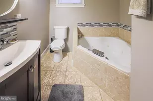 813 Woodrow Ave, Baltimore, MD 21221 - Photo 25
