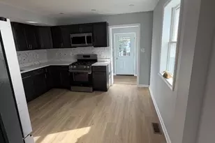 7011 Dunhill Rd, Baltimore, MD 21222 - Photo 9