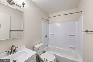731 Wilton Farm Dr, Catonsville, MD 21228 - Photo 27