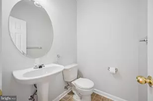 11 Caterham Ct, Baltimore, MD 21237 - Photo 25