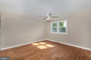 903 Grovehill Rd, Baltimore, MD 21227 - Photo 23