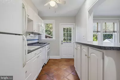 202 Ridge Avenue, Towson, MD 21286 - Photo 9