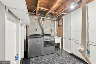 10 Macconnachy Sq, Baltimore, MD 21207 - Photo 31