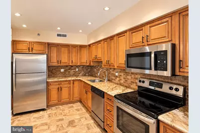 7203 Rockland Hills Drive #304, Baltimore, MD 21209 - Photo 9