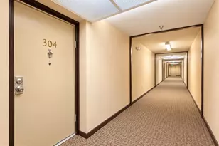 7203 Rockland Hills Dr, Baltimore, MD 21209 - Photo 5