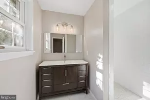 34 Tullycross Ct, Lutherville Timonium, MD 21093 - Photo 19