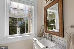 124 Rosewood Ave, Baltimore, MD 21228 - Photo 11