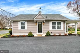 1711 Wilson Point Rd, Middle River, MD 21220 - Photo 1