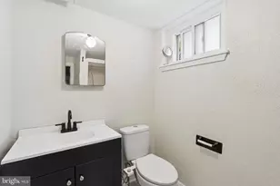 6119 Regent Park Rd, Baltimore, MD 21228 - Photo 47