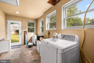404 Dyer Ave, Reisterstown, MD 21136 - Photo 11